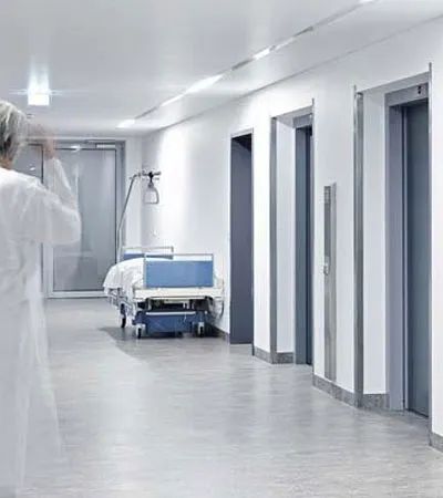 Hospital-Lift